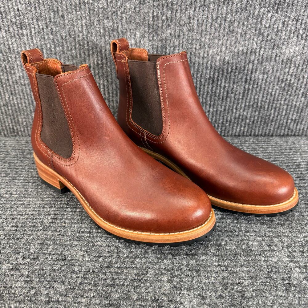 Patina Chelsea Boots Womens 9 Brown Leather Pull On Lug Sole Ankle Boot